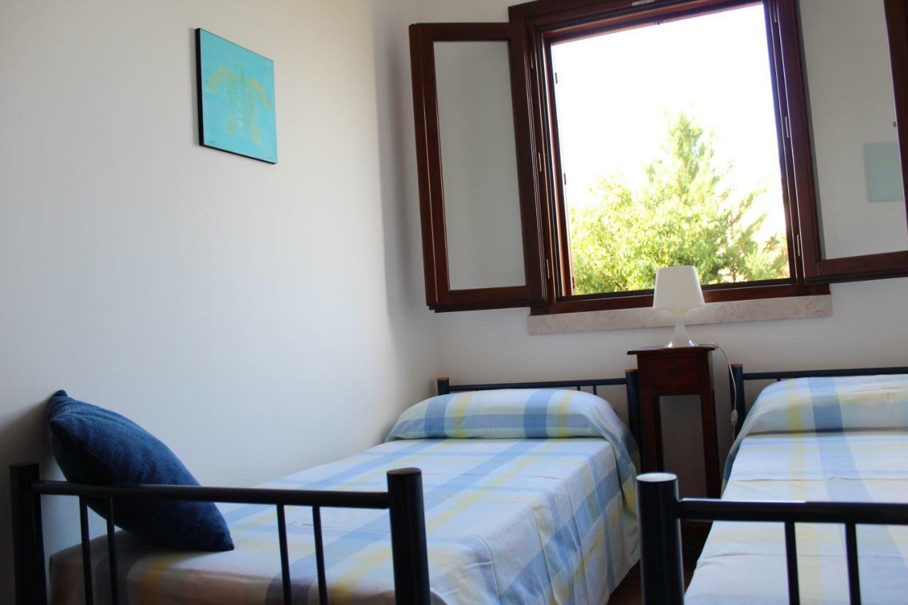 Villetta Con Giardino Mandarino Macari Kültér fotó