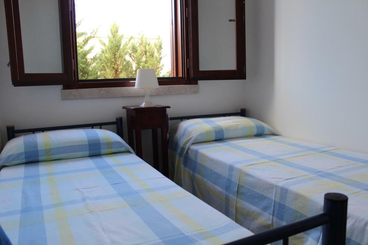Villetta Con Giardino Mandarino Macari Kültér fotó