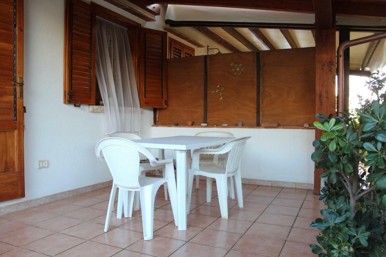 Villetta Con Giardino Mandarino Macari Kültér fotó